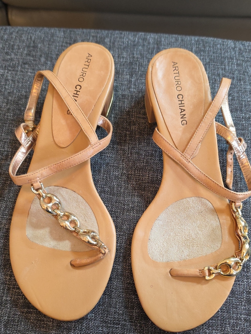 Arturo Chiang Tan & Gold Chain-Accent Women's Sandals